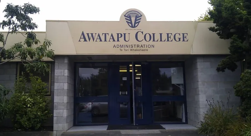 Awatapu College