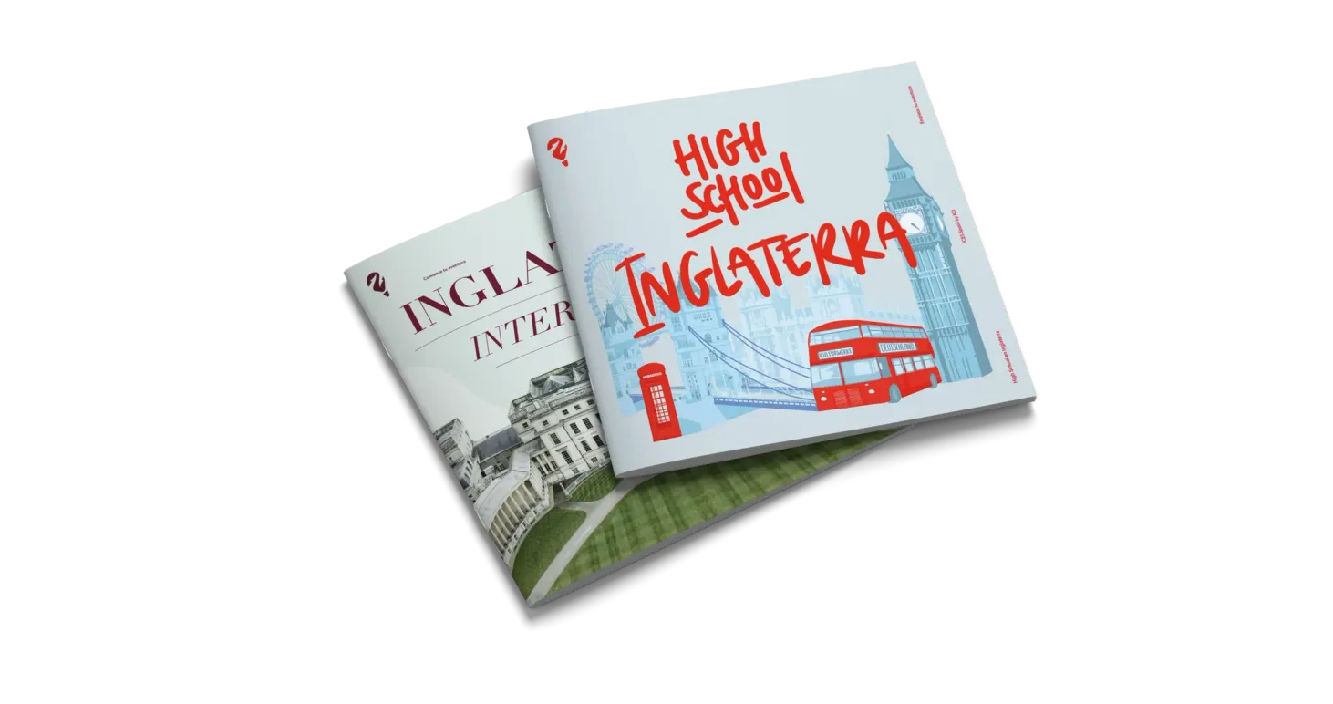 Dos ejemplares del folleto High School Inglaterra con el Big Ben y un autobús rojo ilustrados