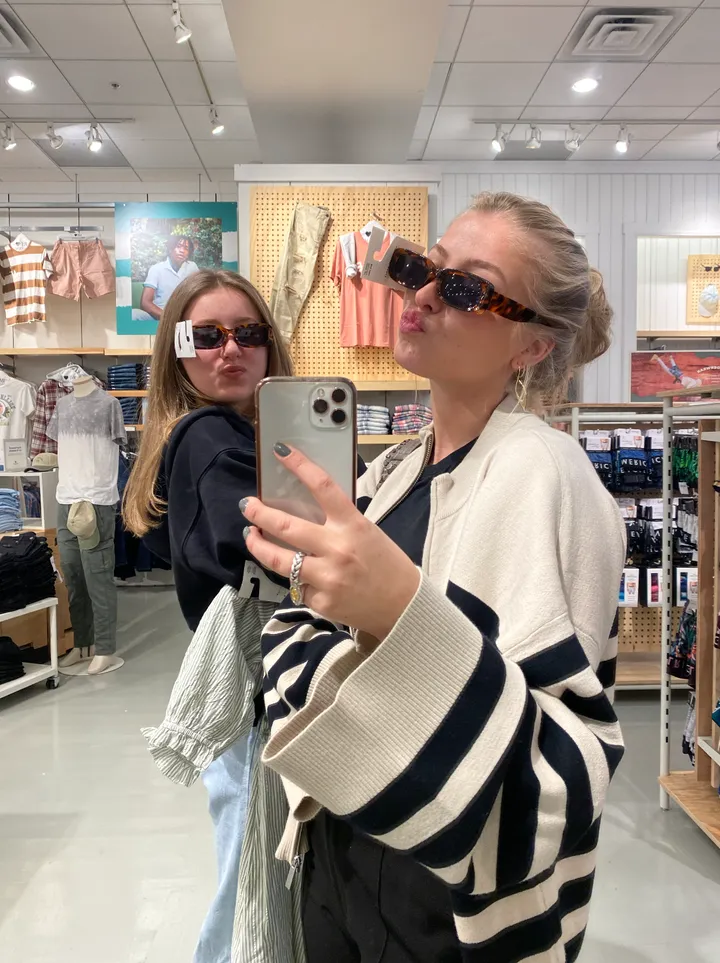Tarde de compras en Diagonal Mar
