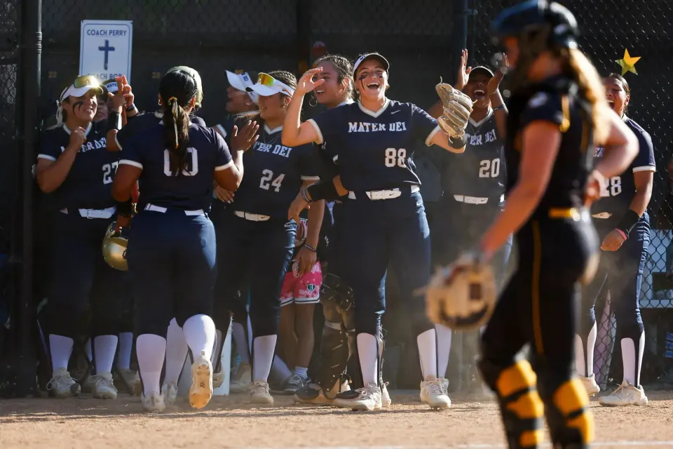 foto di gruppo USA partita softball