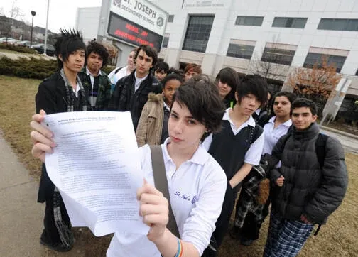 Schüler der Mississauga Secondary School kämpfen für ihre Rechte