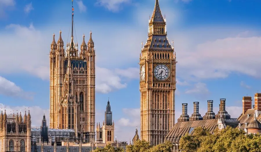 Palace of Westminster mit Big Ben in London